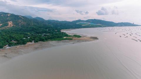 Tony Chan - 下白泥航拍