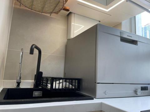 信希工程公司 - 水龍頭服務 - 信希工程公司

信希水龍頭安裝服務範圍包括，各種潔具安裝，包括面盆龍頭、花灑頭、浴缸水龍頭、企缸花洒、配合裝修做衛浴工程和提供衛浴設備等等。