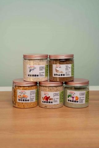 MULTITASKER MEDIA - Pet Food Products Shooting