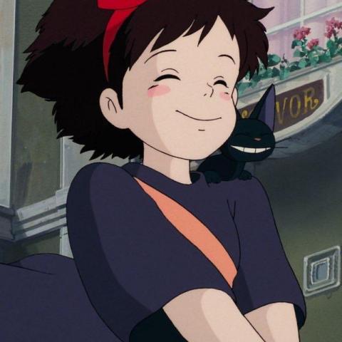 提供配音服務的專家Tracy