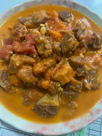 琴姐姐 - 番茄炆牛腩