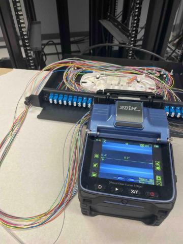 創奇網絡工程有限公司 - 光纖接駁