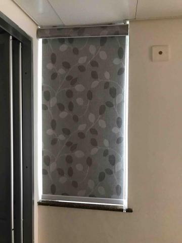 Wai Lok Fung - 捲簾嘅安裝