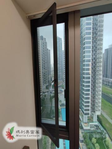 窗簾瑪利奧 - 啟德-掩門款高清不銹鋼網防蚊網(有鎖) 窗簾瑪利奧 - 啟德-掩門款高清不銹鋼網防蚊網(有鎖)