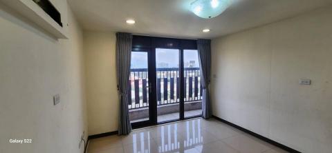 甲殼類大頭呆 - 苗栗縣竹南鎮，社區：La More 施工前