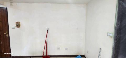 甲殼類大頭呆 - 苗栗縣竹南鎮，社區：LA More，批土完成