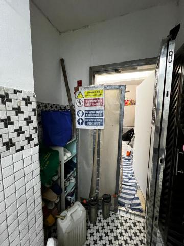 鼎立盛香港有限公司 - 石棉消除工程-圍封空間入口