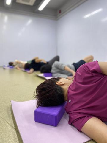 Yoga Base - 機構班:婦女/長者 瑜伽 Yoga Base - 機構班:婦女/長者 瑜伽