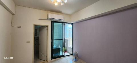 甲殼類大頭呆 - 新竹縣新豐鄉，社區：理想國，全室乳膠漆跳色