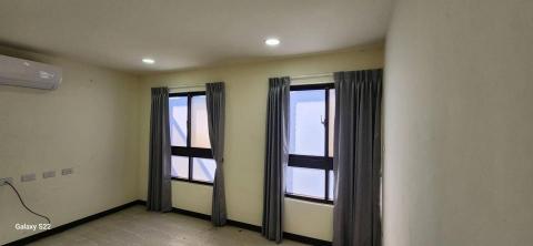 甲殼類大頭呆 - 苗栗縣竹南鎮，社區：La More，乳膠漆+壁紙清除+清運，施工前