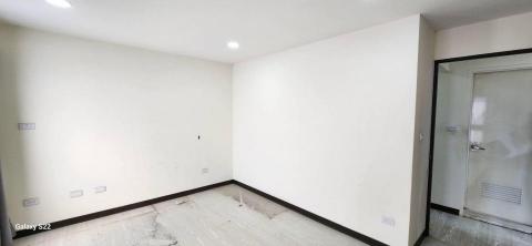 甲殼類大頭呆 - 苗栗縣竹南鎮，社區：La More，乳膠漆+壁紙清除+清運，施工前