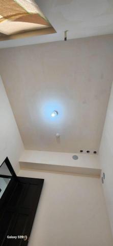 甲殼類大頭呆 - 新竹市，社區：金雅昕觀邸，陽台防水漆+批土3道+全室局部批土研磨，施工中