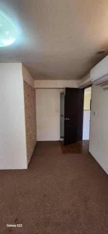 甲殼類大頭呆 - 苗栗縣竹南鎮，社區：La More，乳膠漆+壁紙清除+清運，施工前