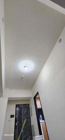 甲殼類大頭呆 - 新竹市，社區：金雅昕觀邸，水泥漆上漆，施工中