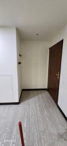 甲殼類大頭呆 - 苗栗縣竹南鎮，社區：La More，乳膠漆+壁紙清除+清運+局部批土，施工中