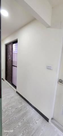 甲殼類大頭呆 - 苗栗縣竹南鎮，社區：La More，乳膠漆上漆