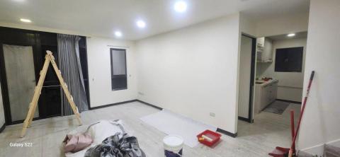 甲殼類大頭呆 - 苗栗縣竹南鎮，社區：La More，乳膠漆上漆