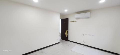 甲殼類大頭呆 - 苗栗縣竹南鎮，社區：La More，乳膠漆上漆