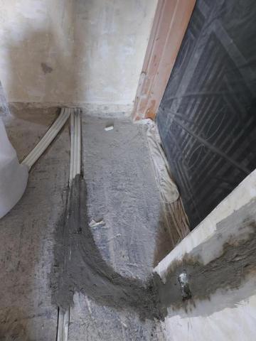 傑師兄 - 鋪設喉管/電線＆加改電箱工程