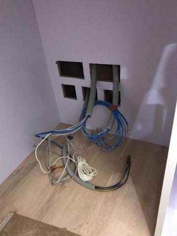 傑師兄 - 鋪線工程