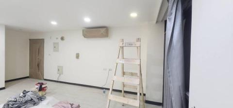 甲殼類大頭呆 - 苗栗縣竹南鎮，社區：La More，乳膠漆上漆