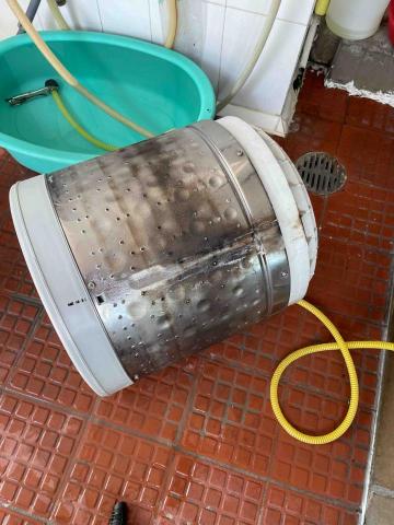 陳師傅 - 半年內洗一次 陳師傅 - 半年內洗一次