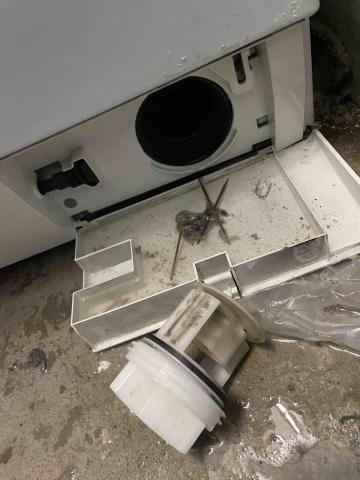 陳師傅 - 溫馨提示:洗衫前記得清空褲袋??牙籤都有?? 陳師傅 - 溫馨提示:洗衫前記得清空褲袋??牙籤都有??