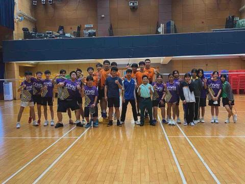 Badminton Coach Benny -  Badminton Coach Benny -