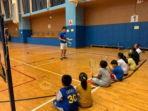 Badminton Coach Benny -  Badminton Coach Benny -