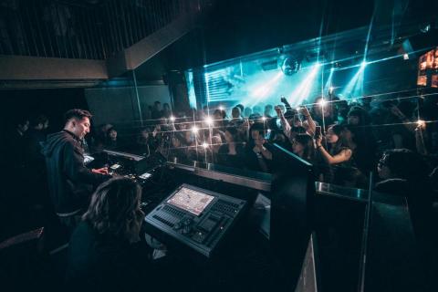 DJ Hyphen -  DJ Hyphen -