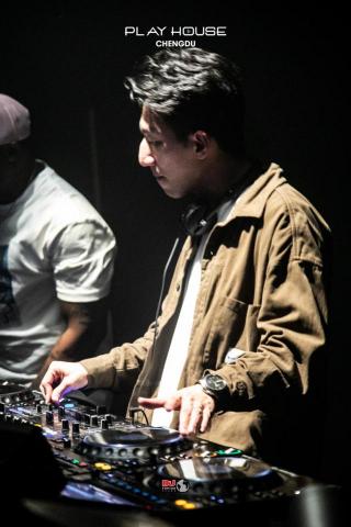 DJ Hyphen -  DJ Hyphen -