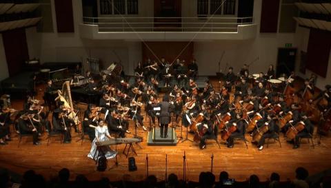 陳嘉文 - 陳嘉文與交響樂團 陳嘉文 - 陳嘉文與交響樂團