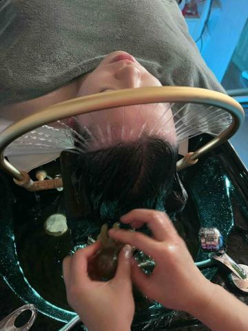 無痛專門店 - 純中藥頭療水循環按摩 無痛專門店 - 純中藥頭療水循環按摩