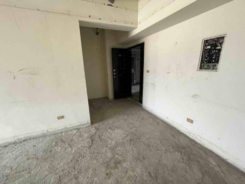 甲殼類大頭呆 - 新竹市，社區：光復國宅，施工前