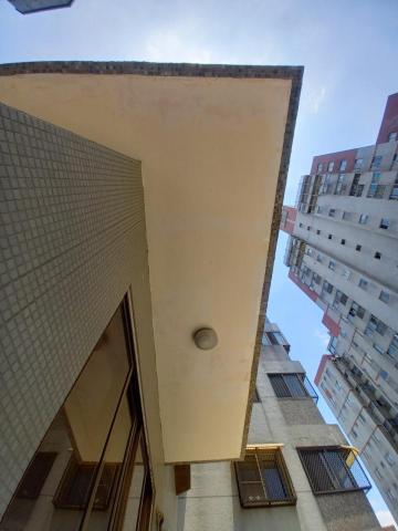 甲殼類大頭呆 - 新竹市，全室不含天花板乳膠漆，社區：工研雙星，批土+防水抗裂水泥+防水漆，全部完成，施工中