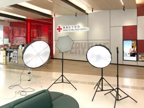 CANTONBROS - Corporate Group Photo Setting