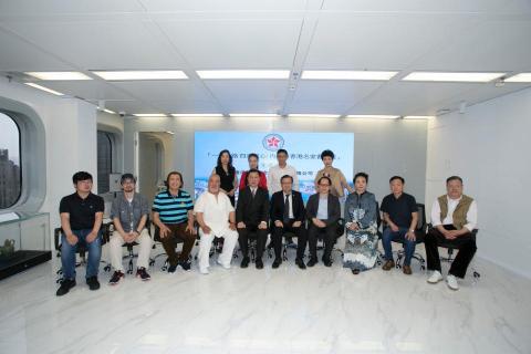 daniel - c anon 6d.用中型閃光燈反光版,令光線柔和