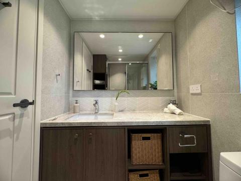 Alson Chen - Island Harbourview Render Design - Guest Bathroom 