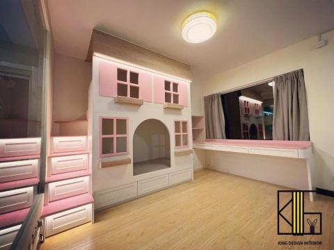 KingDesign - 屋仔床設計
儲物樓梯,加設小夜燈設計
客人要求加長書枱
適合兩個小朋友一起使用
