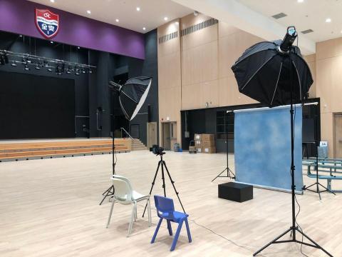 CANTONBROS - Student ID Photography Setup ( taking over 300-600 students/day )