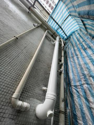 趙師傅 - 管理處通知舊排水有滲漏外牆，塔棚重造外牆排水