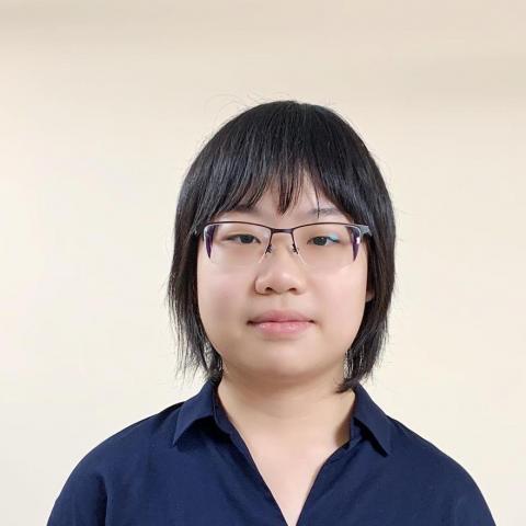 提供活動，健康和保健監視器服務的專家Cherry Chang