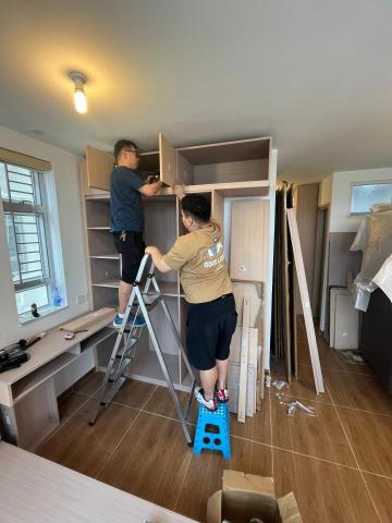 俊鋒淘寶家具安裝公司 - 全屋定制家具安裝現場