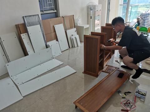 俊鋒淘寶家具安裝公司 - 客戶安裝現場