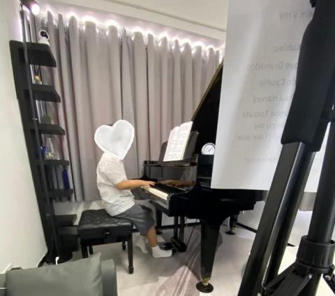 Cath Hui - 考試錄影進行中