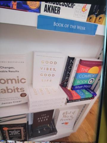 Lexia Lo - Speech Writing & Event Presentation