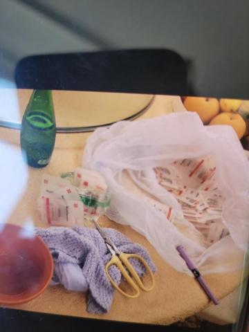 Lexia Lo - Metal Plastic Glass Separation