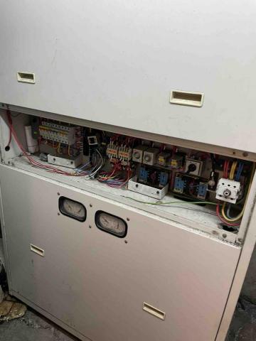 弘晉工程有限公司 - 小型冷水系統 弘晉工程有限公司 - 小型冷水系統