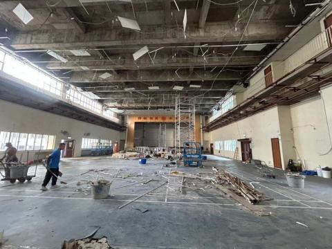 閏享清拆工程有限公司 - 拆學校禮堂