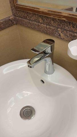 黄海生 - 安裝水龍頭